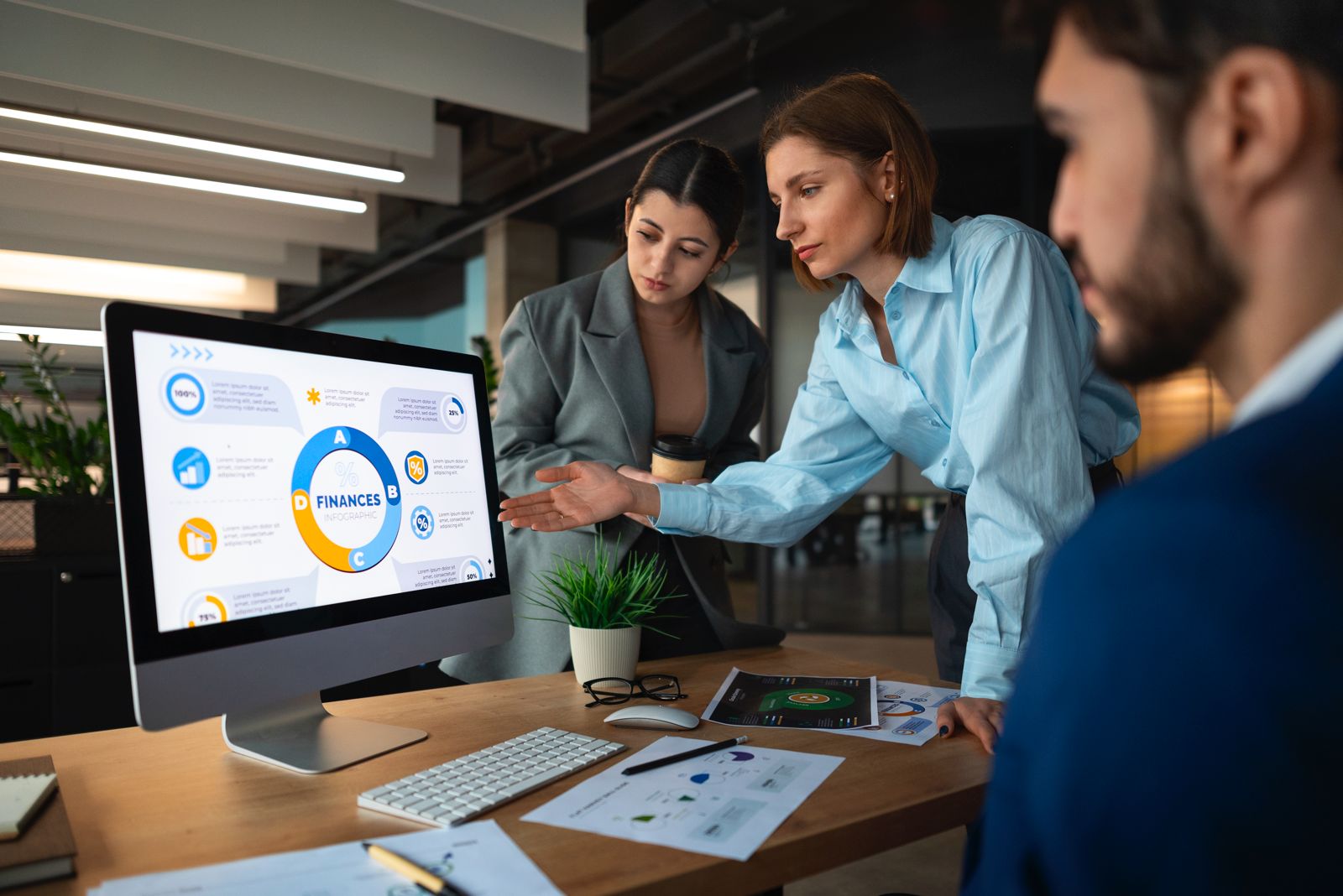 استشارات واستراتيجية ERP